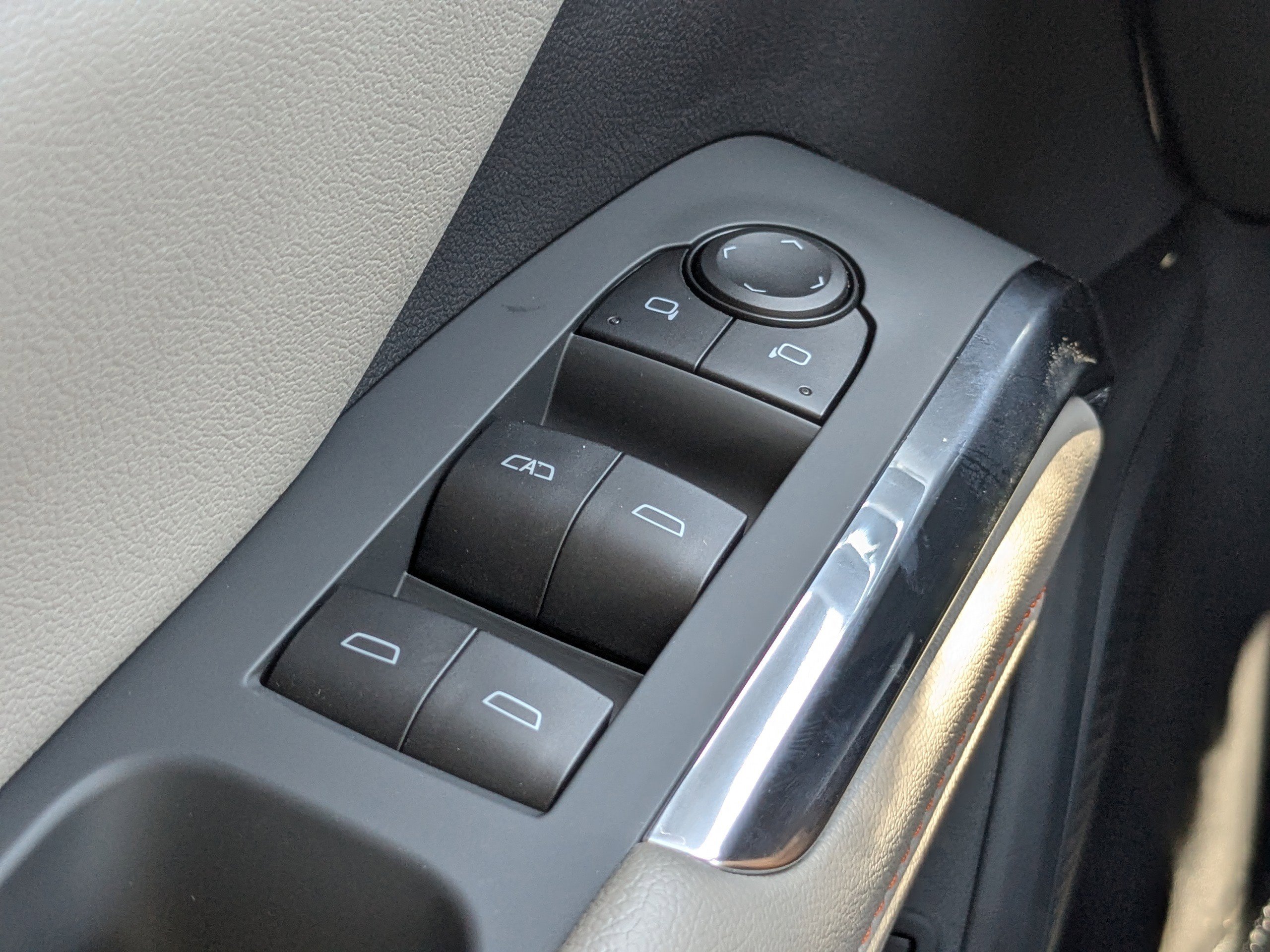 New 2026 Chevrolet Traverse LT image 21