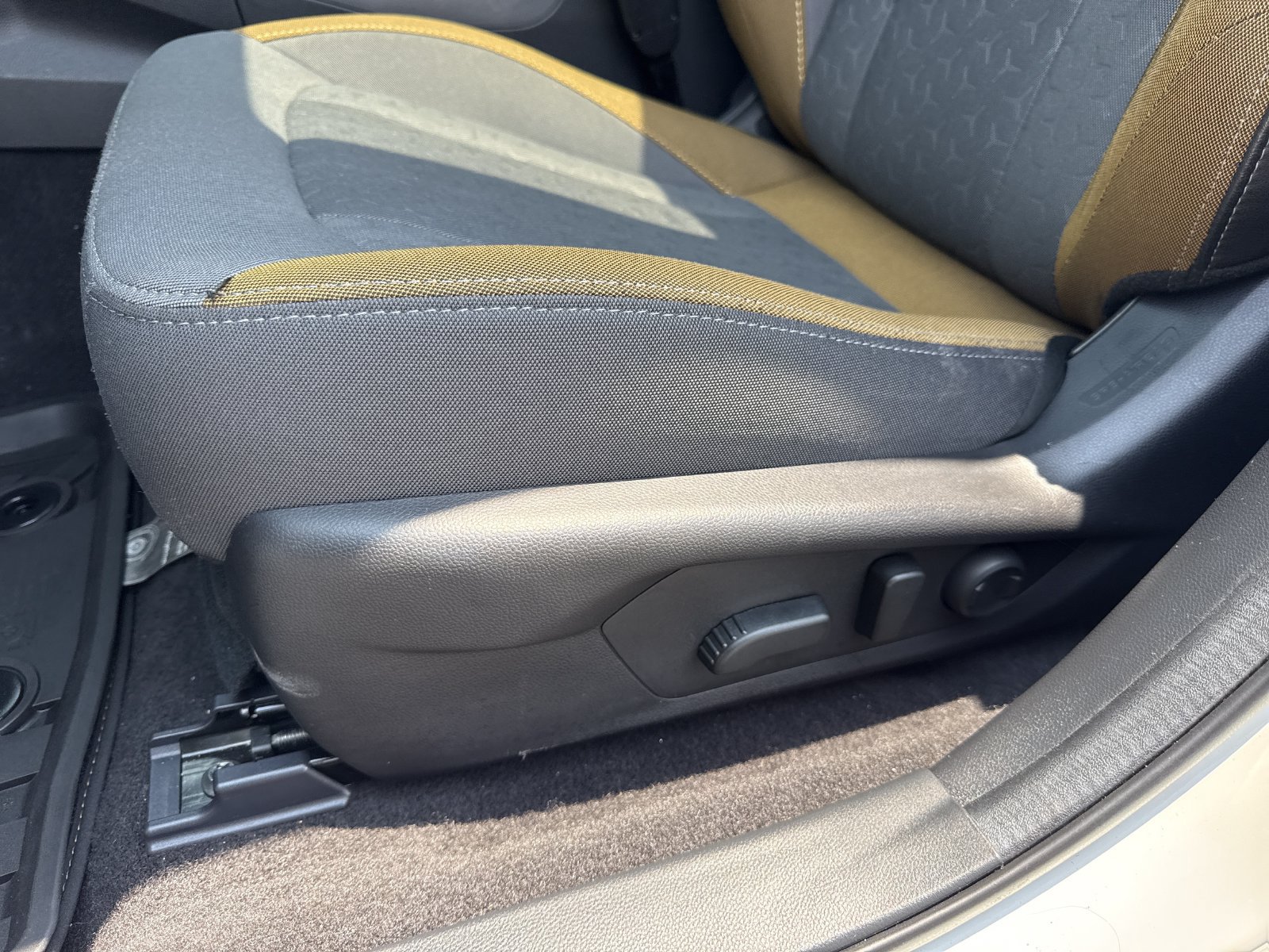 Used 2025 Subaru Crosstrek 2.5i Sport AWD/4WD image 17