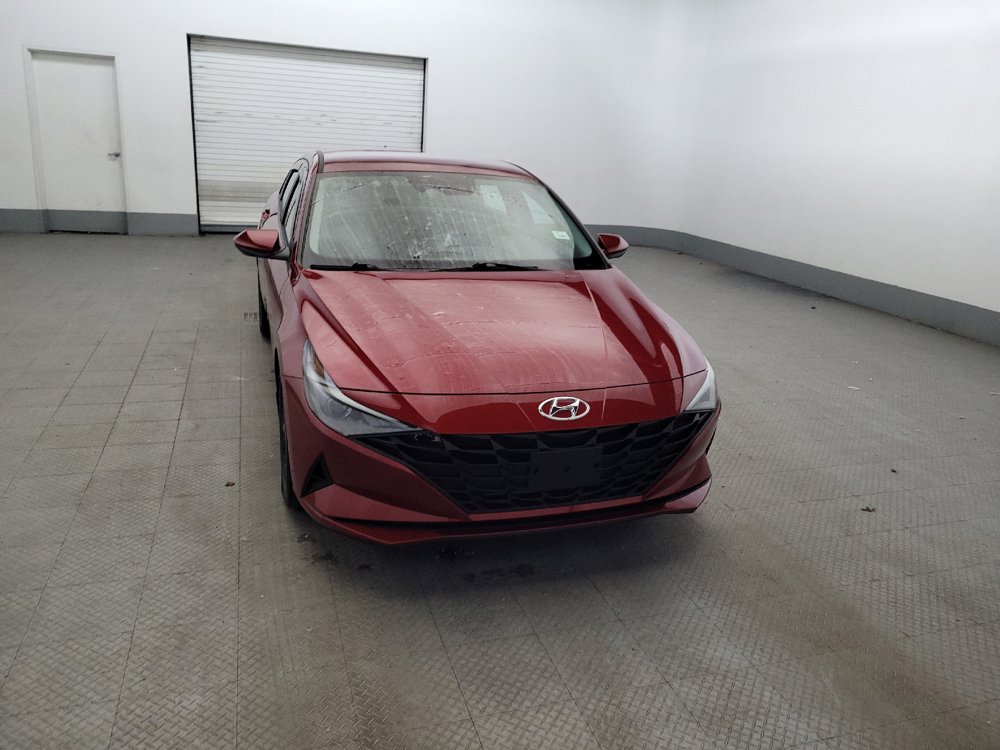 Used 2023 Hyundai Elantra SEL FWD image 14