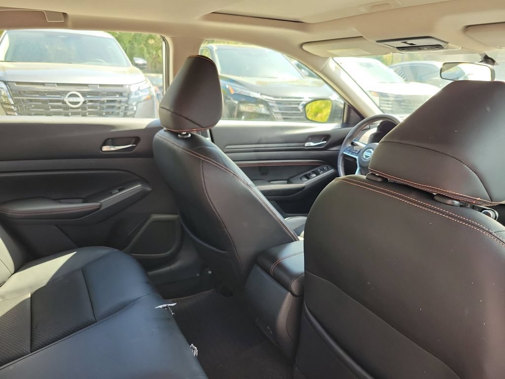 Used 2019 Nissan Altima 2.5 SR w/ SR Premium Package FWD image 28