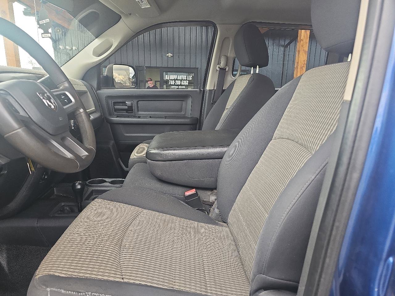 Used 2011 RAM 2500 ST w/ Chrome Accents Group image 10
