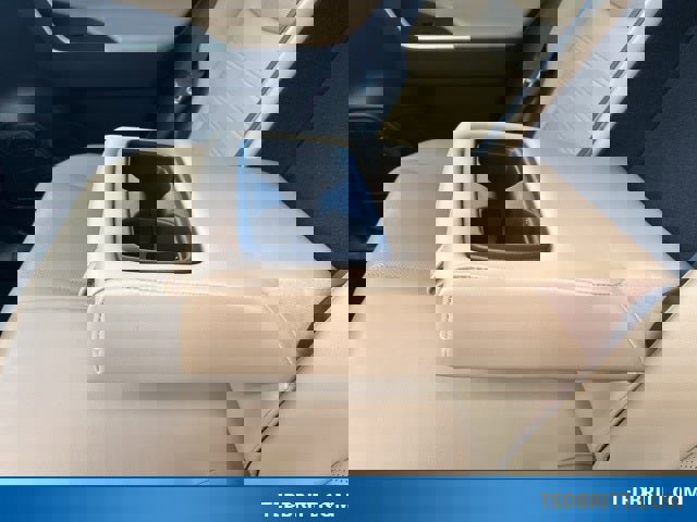 Used 2022 Toyota RAV4 Limited image 14