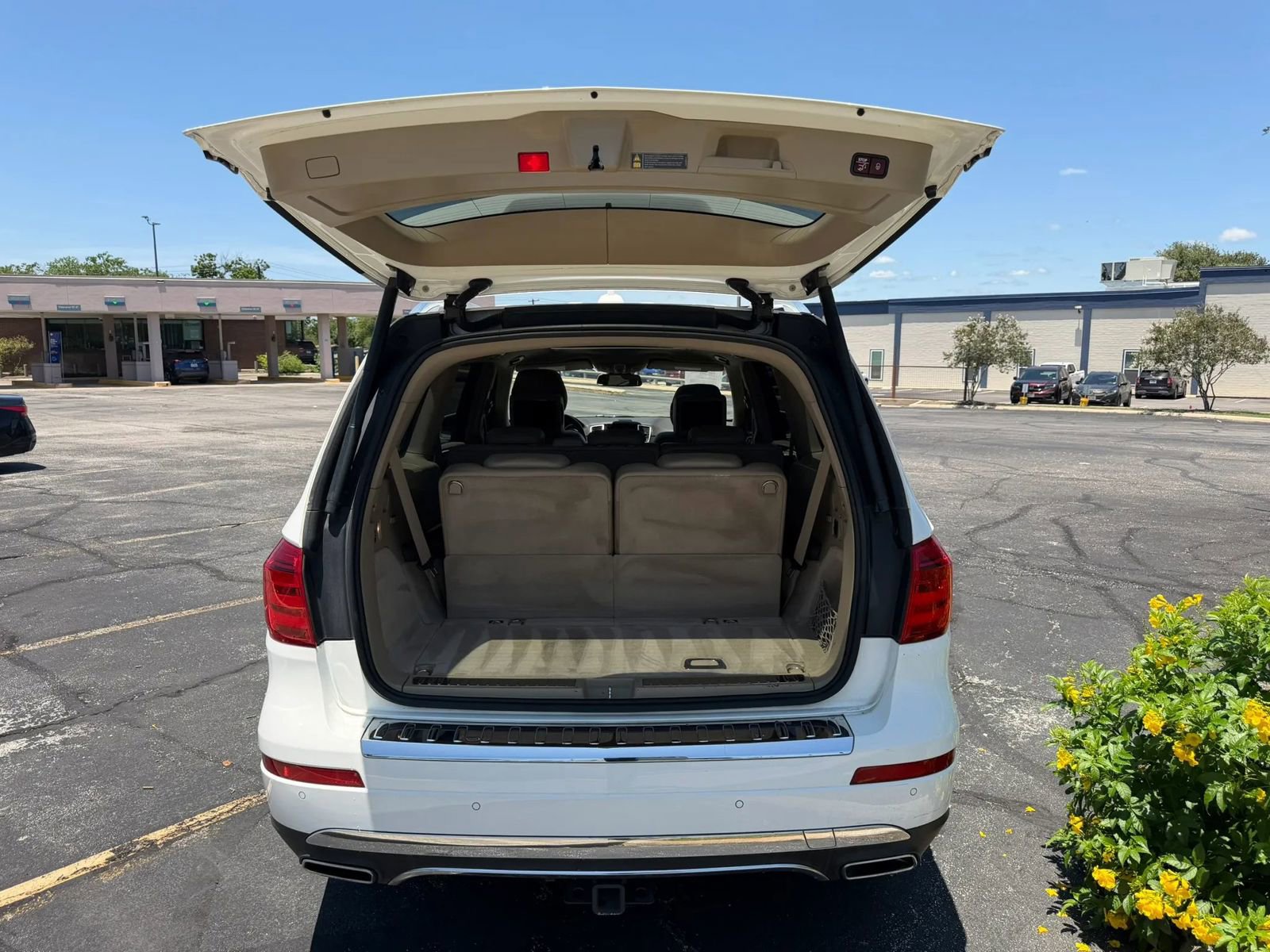 Used 2016 Mercedes-Benz GL 450 4MATIC image 10