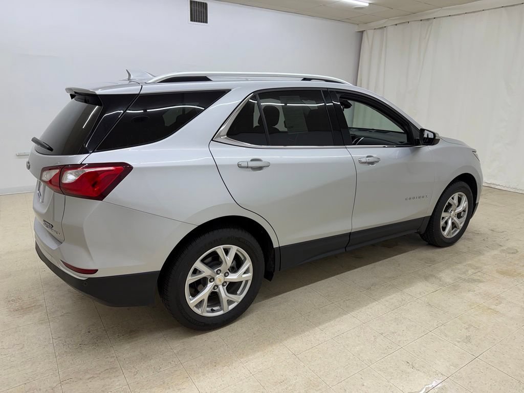 Used 2021 Chevrolet Equinox Premier AWD/4WD image 6