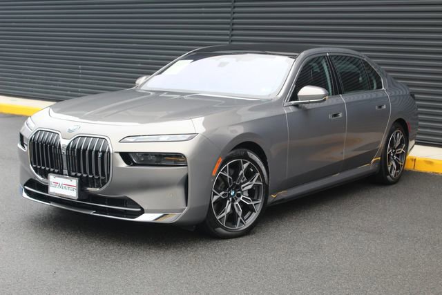 Used 2025 BMW i7 xDrive60