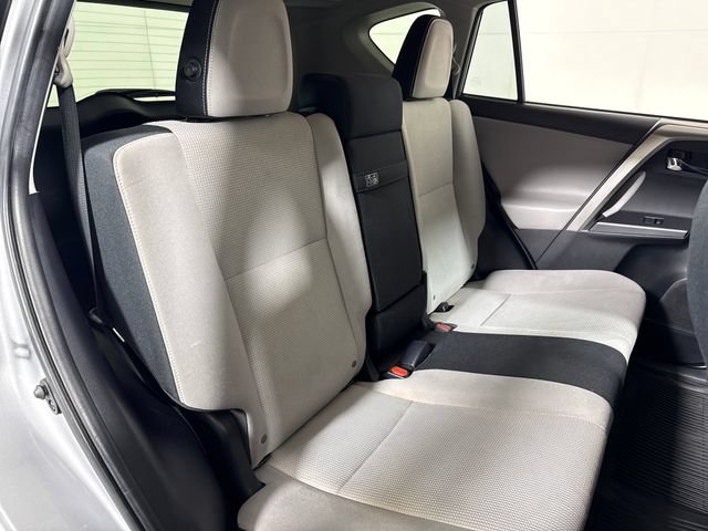 Used 2018 Toyota RAV4 XLE w/ Convenience Package AWD/4WD image 15
