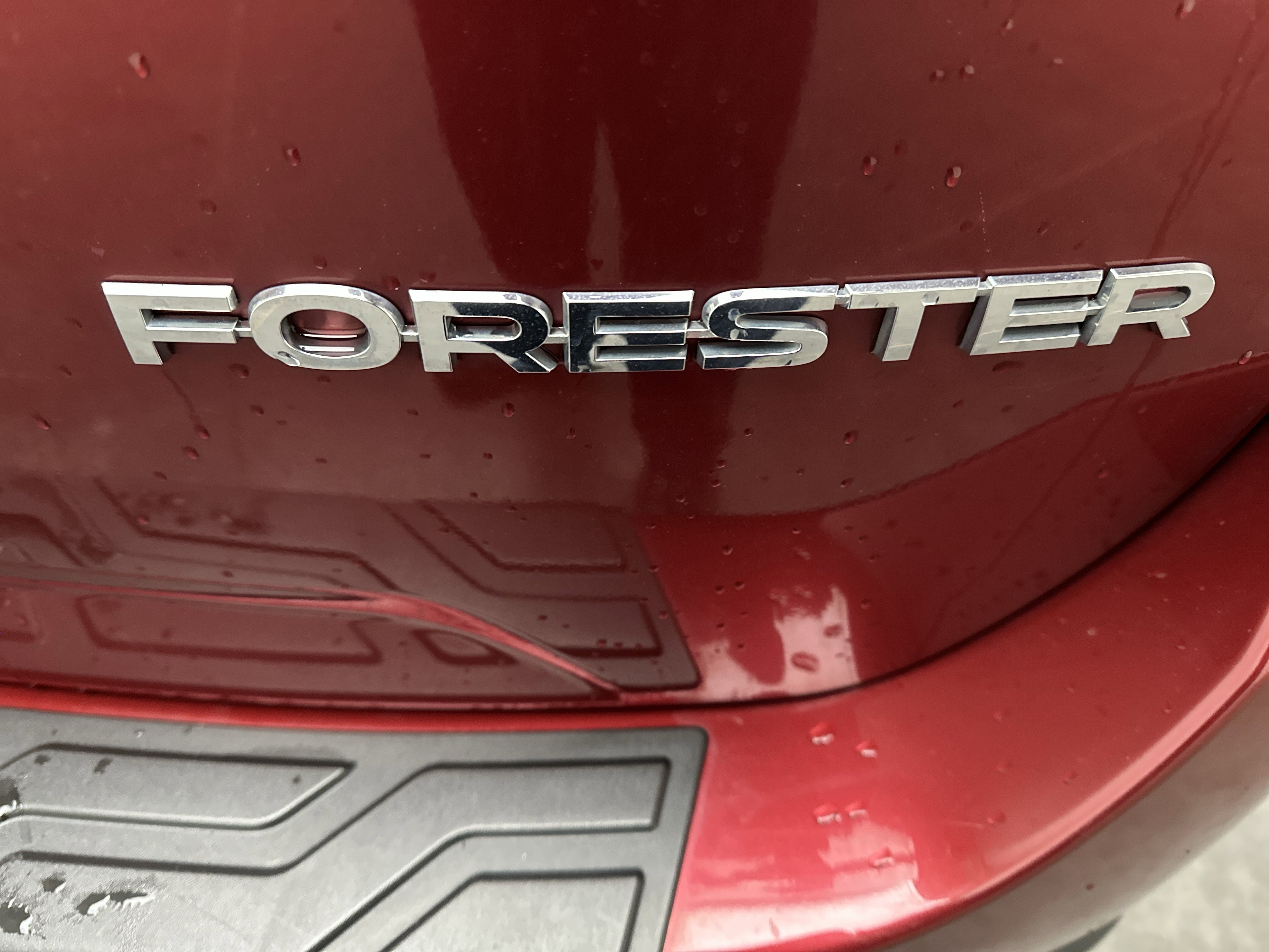 Used 2022 Subaru Forester Limited image 11