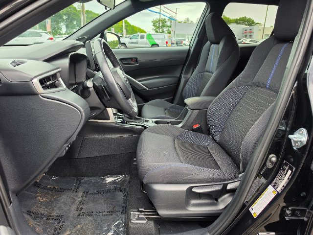 Used 2024 Toyota Corolla Cross AWD Hybrid w/ Moonroof Package image 21