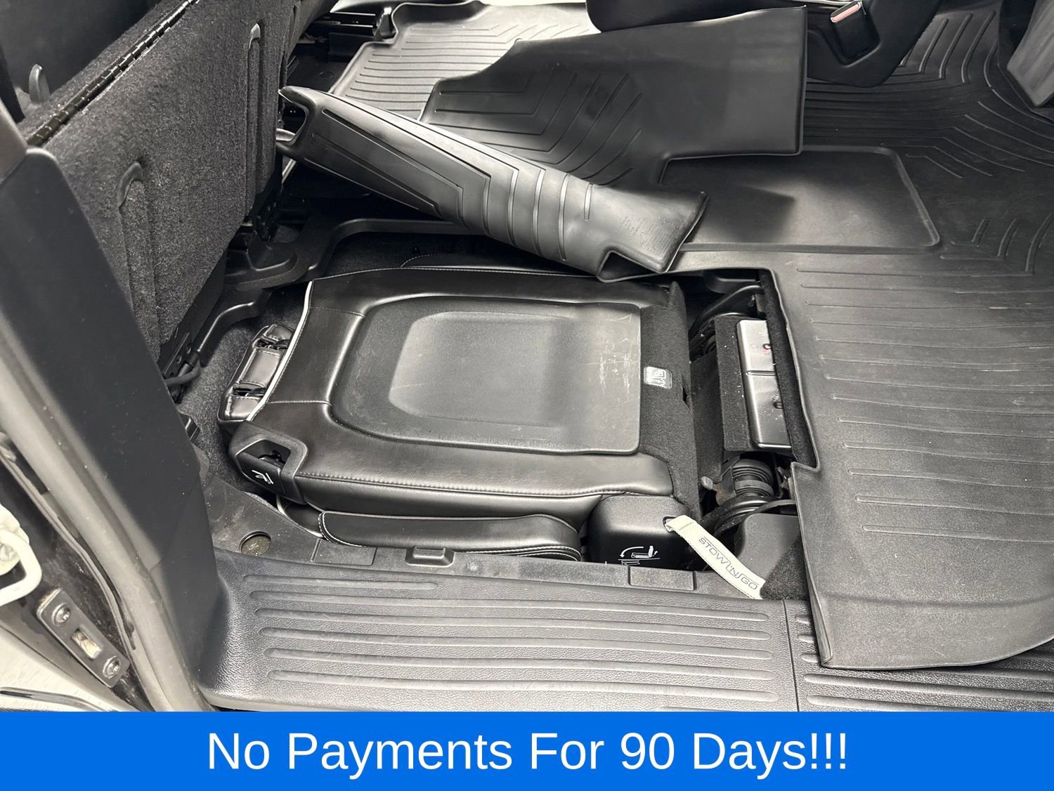 Used 2020 Chrysler Pacifica Limited FWD image 45