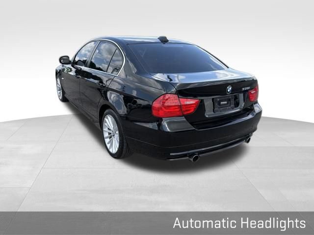 Used 2011 BMW 335i xDrive Sedan AWD/4WD image 11
