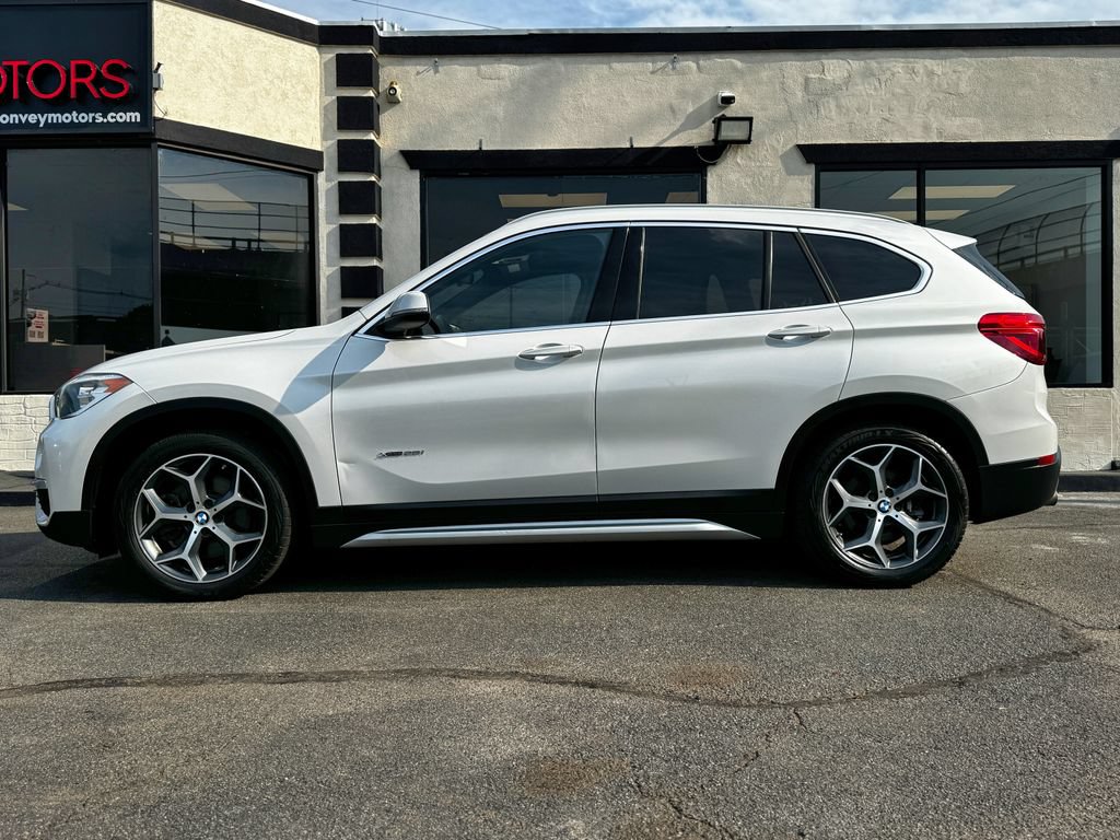 Used 2018 BMW X1 xDrive28i AWD/4WD image 6
