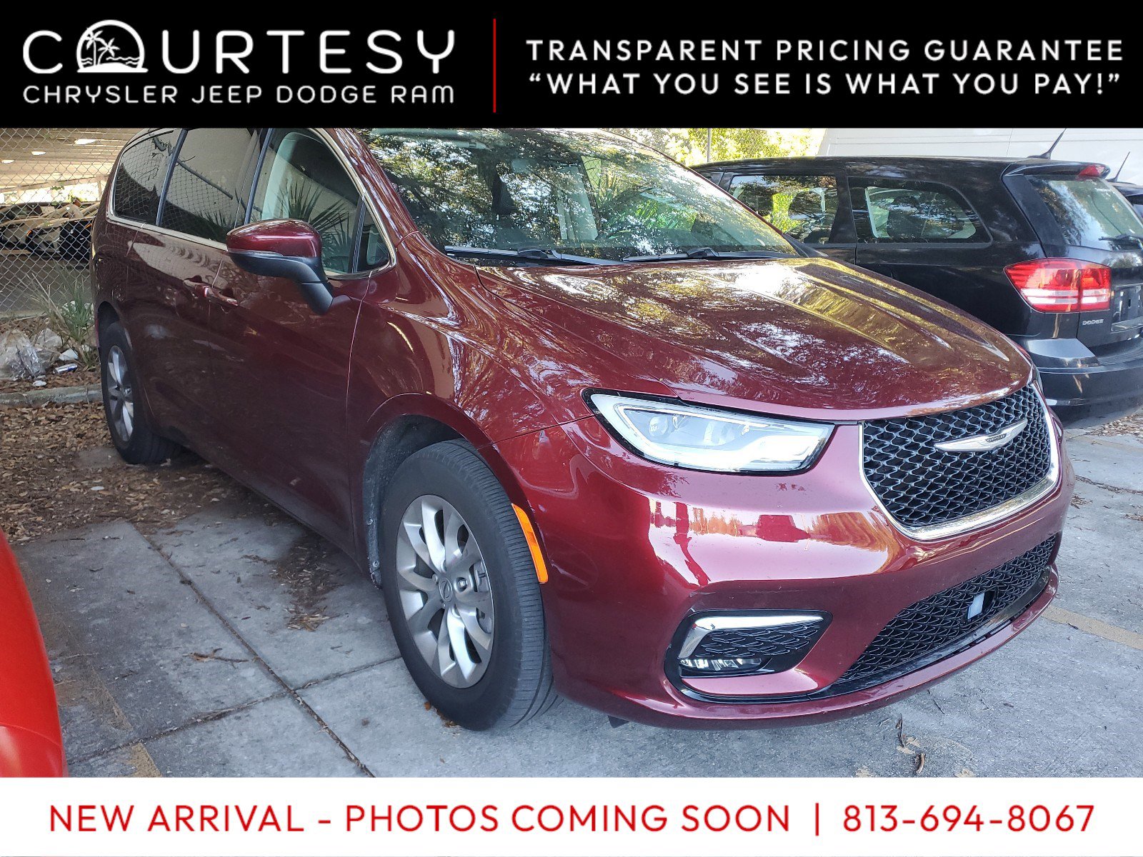 Used 2023 Chrysler Pacifica Touring-L