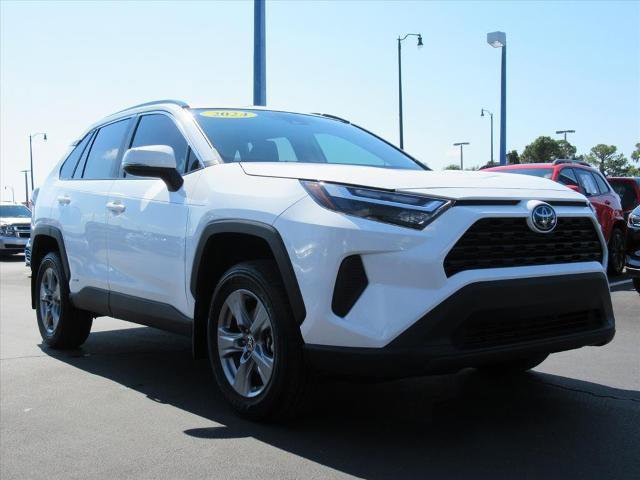 Used 2024 Toyota RAV4 XLE image 4