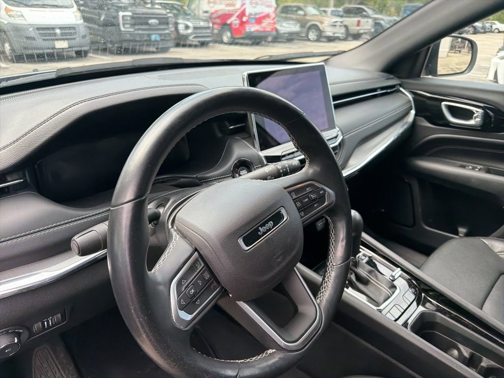 Used 2022 Jeep Compass High Altitude AWD/4WD image 9