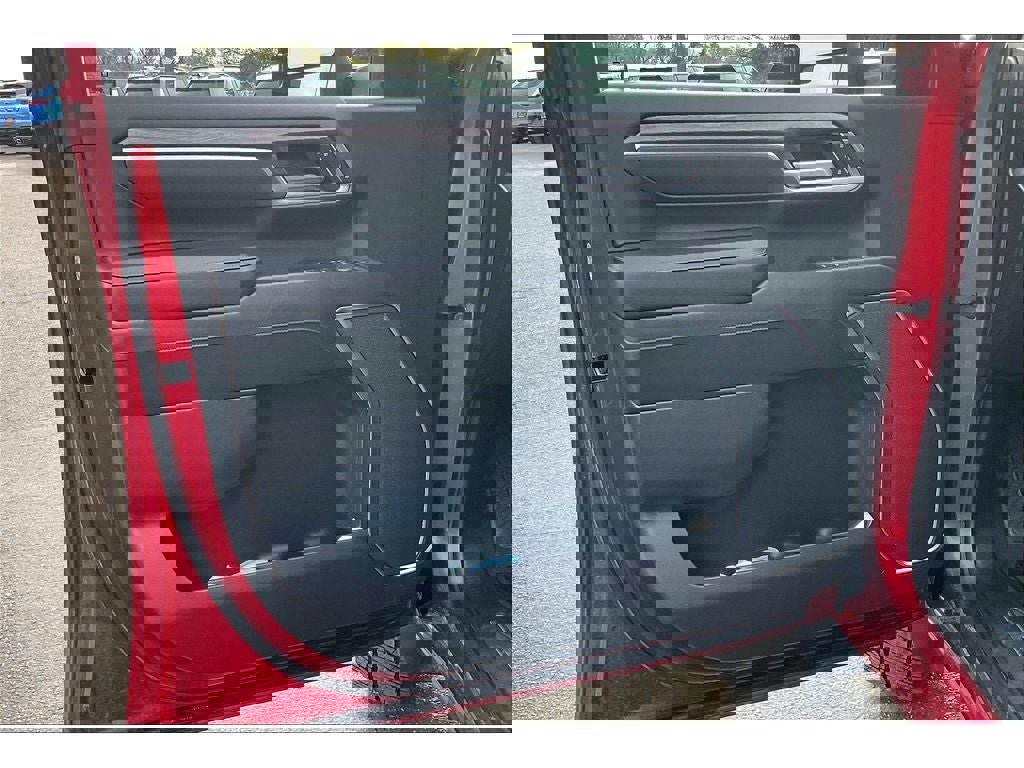 Used 2025 Chevrolet Silverado 3500 LTZ image 24