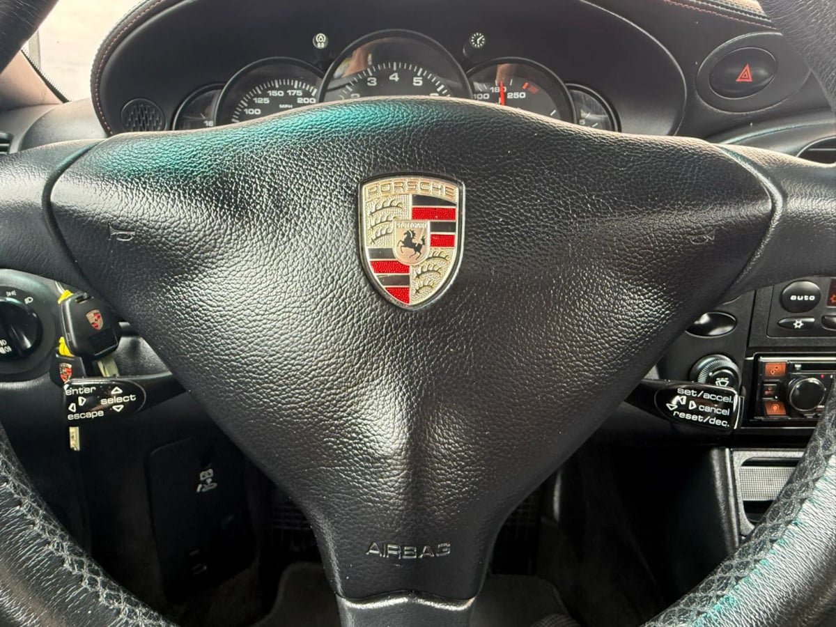 Used 2002 Porsche 911 Carrera 4 AWD/4WD image 51