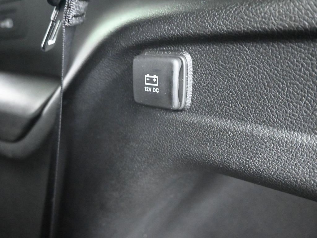 Used 2022 Jeep Grand Cherokee L Limited image 21