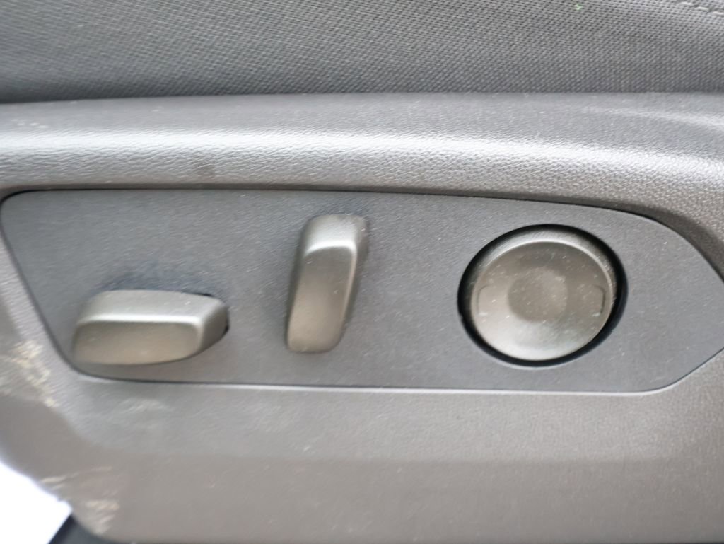 New 2026 Chevrolet Silverado 2500 Custom w/ Custom Convenience Package image 17