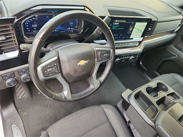 Used 2025 Chevrolet Silverado 1500 LT image 10