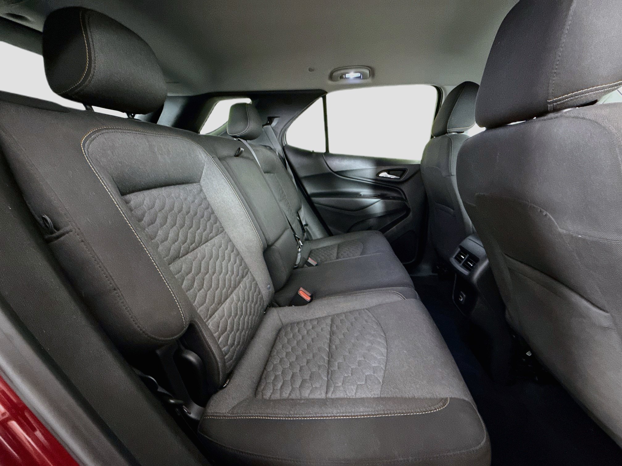 Used 2021 Chevrolet Equinox LT FWD image 27