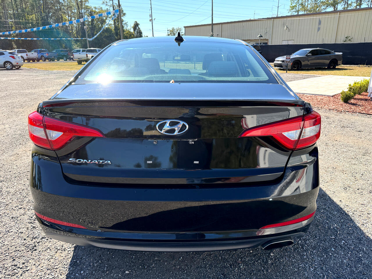 Used 2016 Hyundai Sonata SE image 5