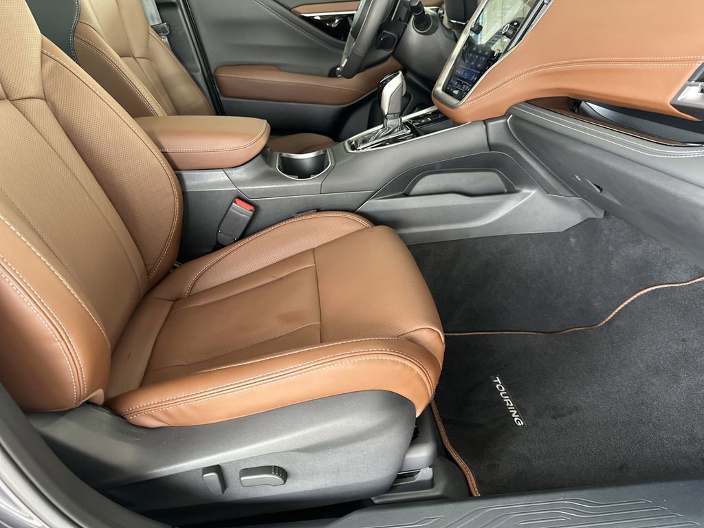 Used 2025 Subaru Outback Touring w/ Popular Package #2 image 40
