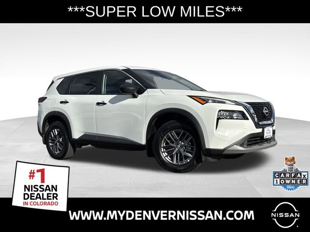 Used 2023 Nissan Rogue S image 1
