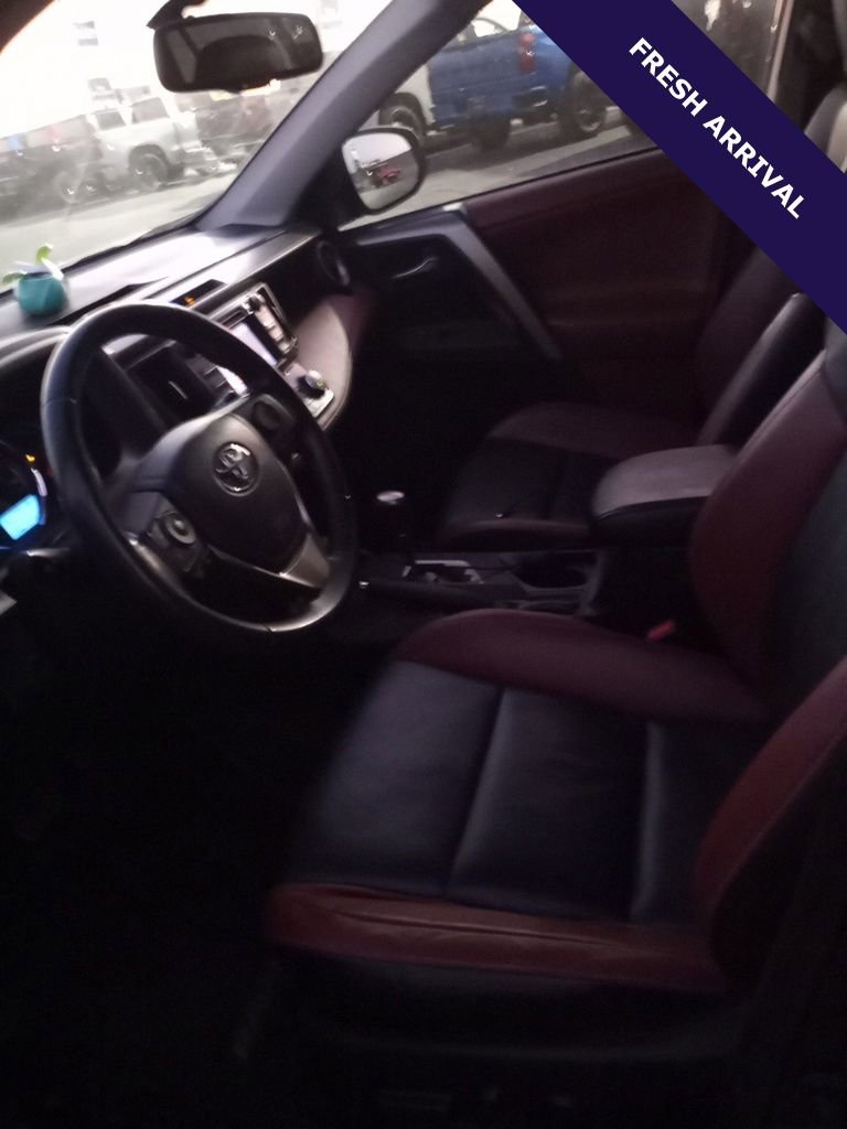 Used 2013 Toyota RAV4 Limited image 8