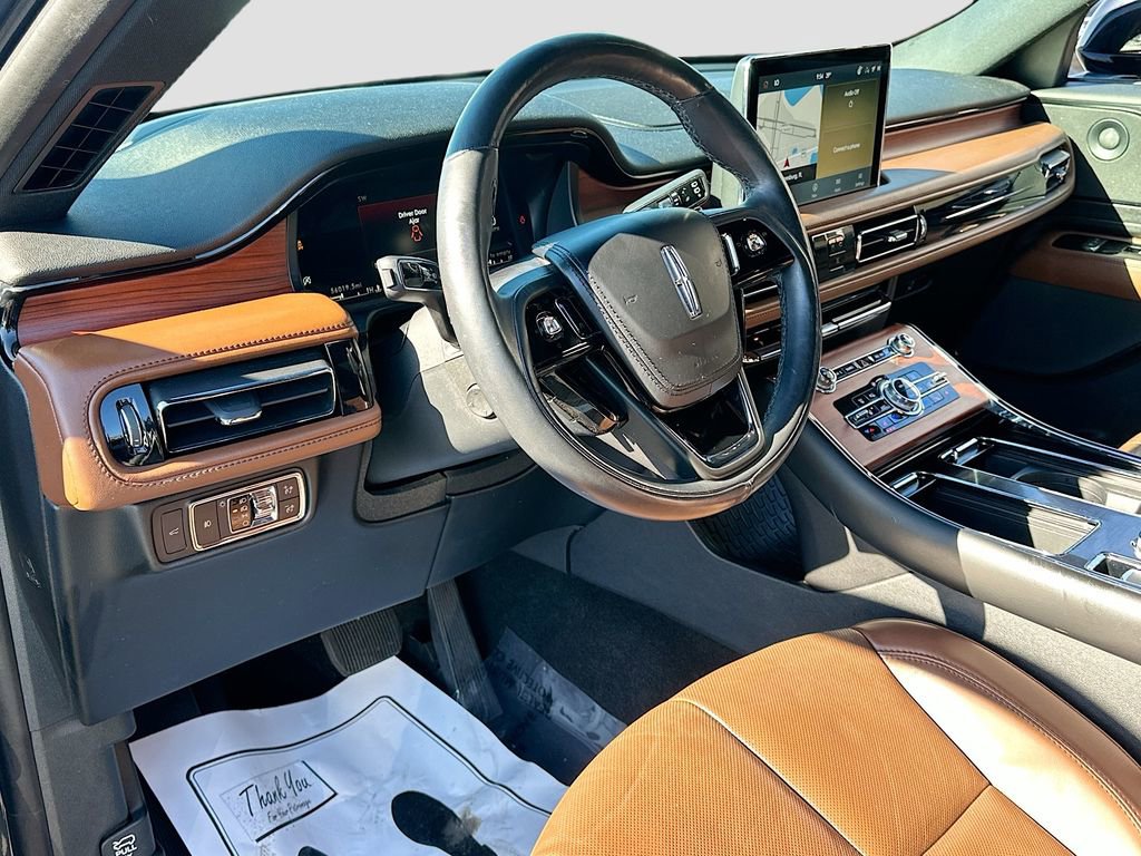 Used 2021 Lincoln Aviator Reserve w/ Elements Package Plus image 9