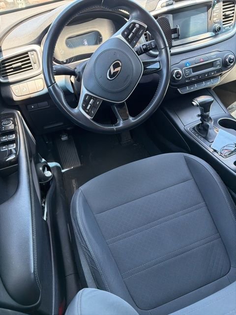 Used 2019 Kia Sorento AWD V6 w/ LX V6 Convenience Package image 13