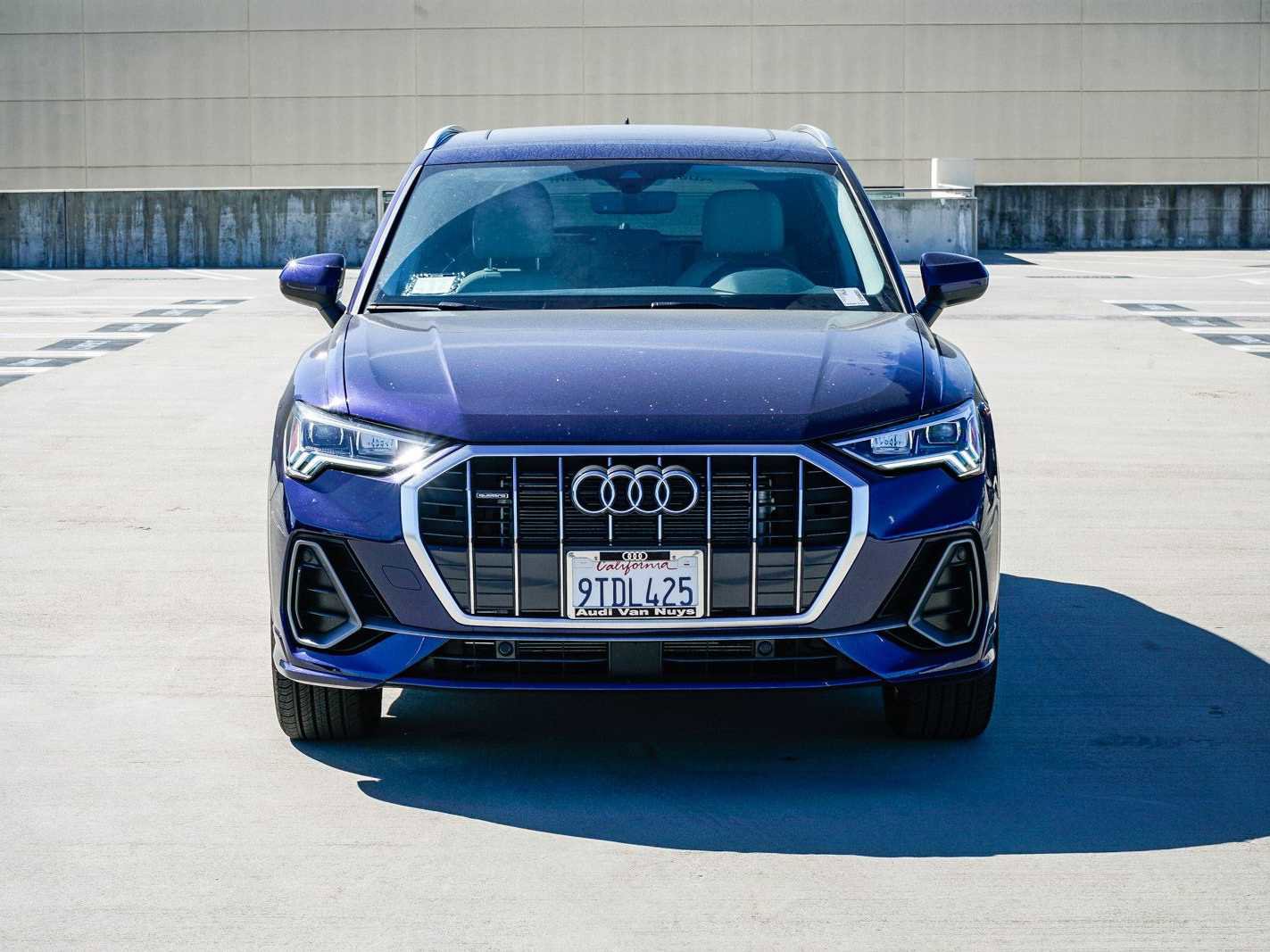 Used 2025 Audi Q3 2.0T Premium w/ Convenience Package image 6