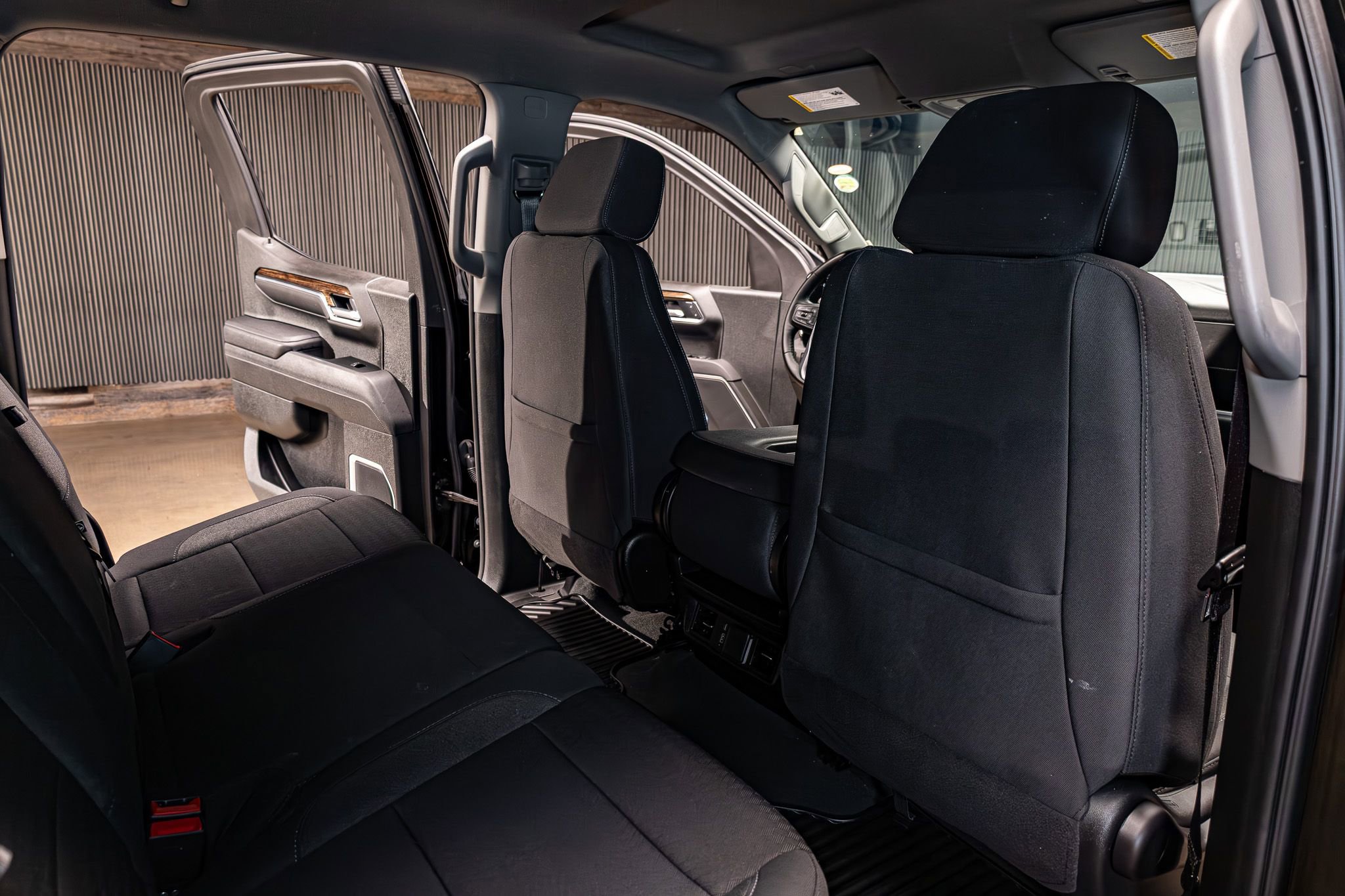 Used 2025 GMC Sierra 1500 Elevation image 24