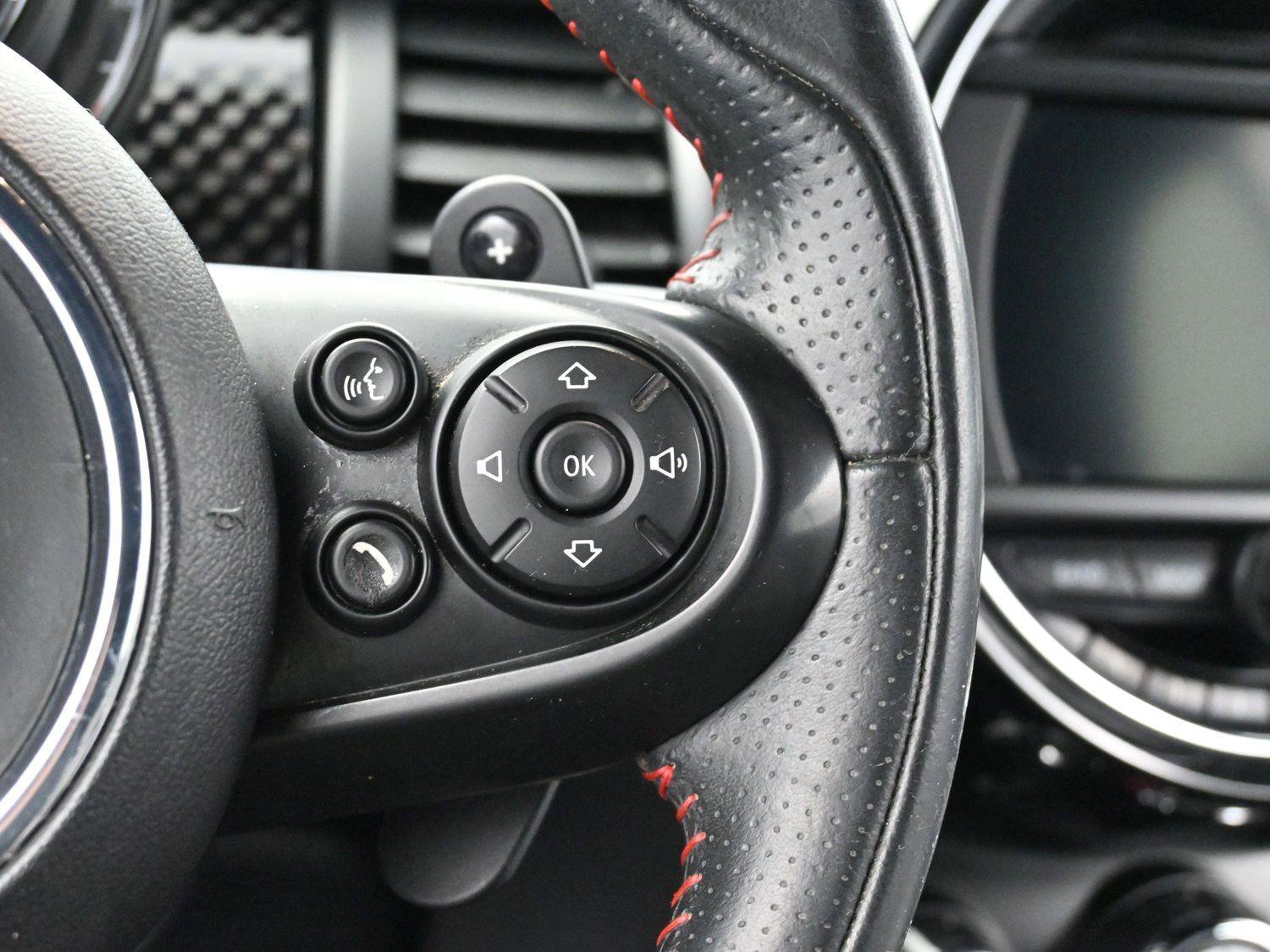 Used 2019 MINI Cooper S image 18