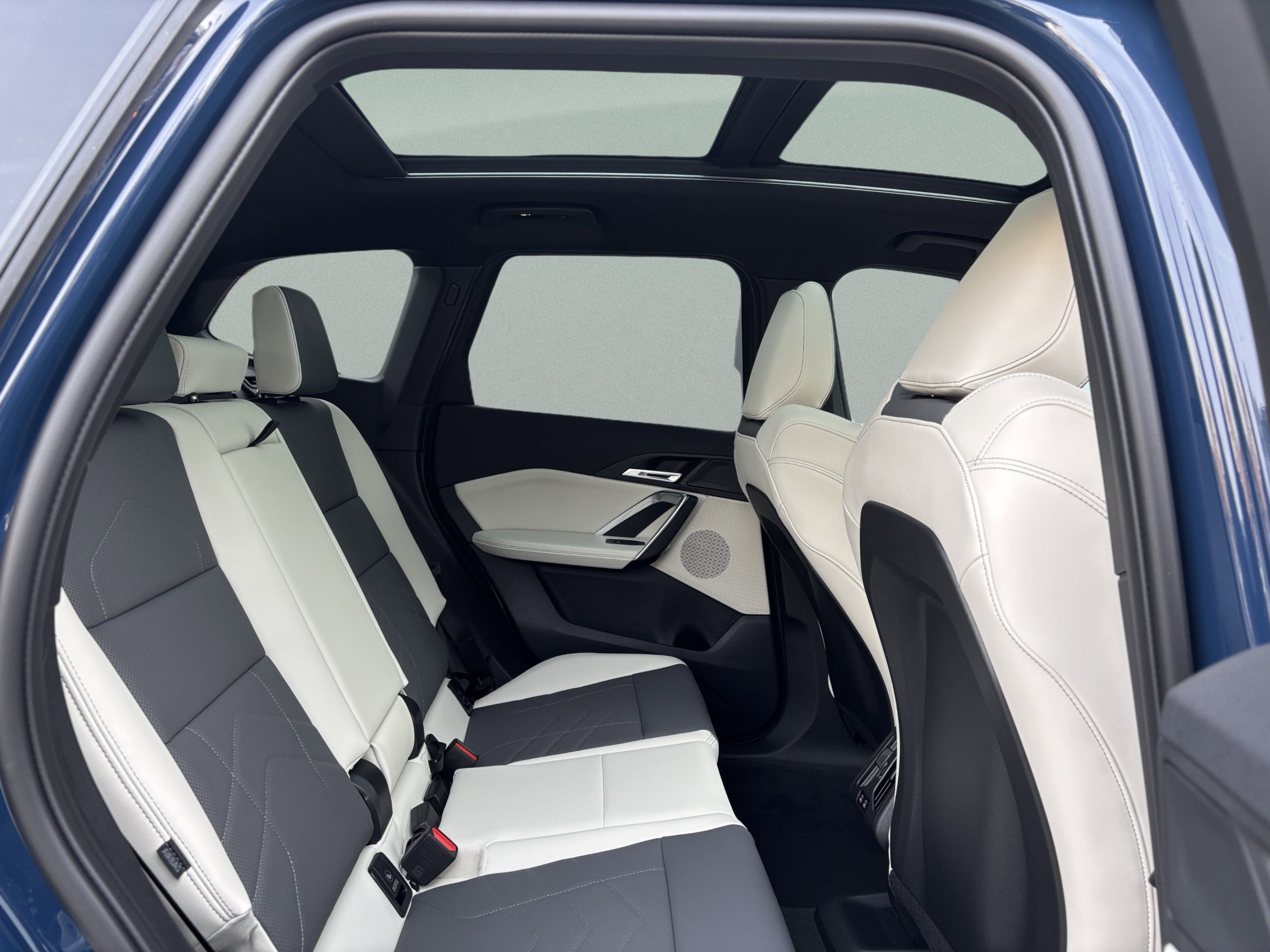 Certified 2026 BMW X1 xDrive28i AWD/4WD image 30