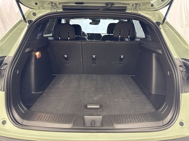 Certified 2024 Chevrolet Trax RS w/ Driver Confidence Package image 22