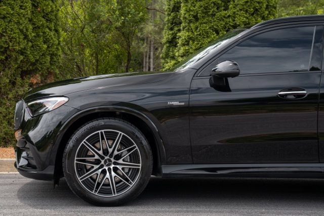 Used 2025 Mercedes-Benz GLC 43 AMG 4MATIC image 9