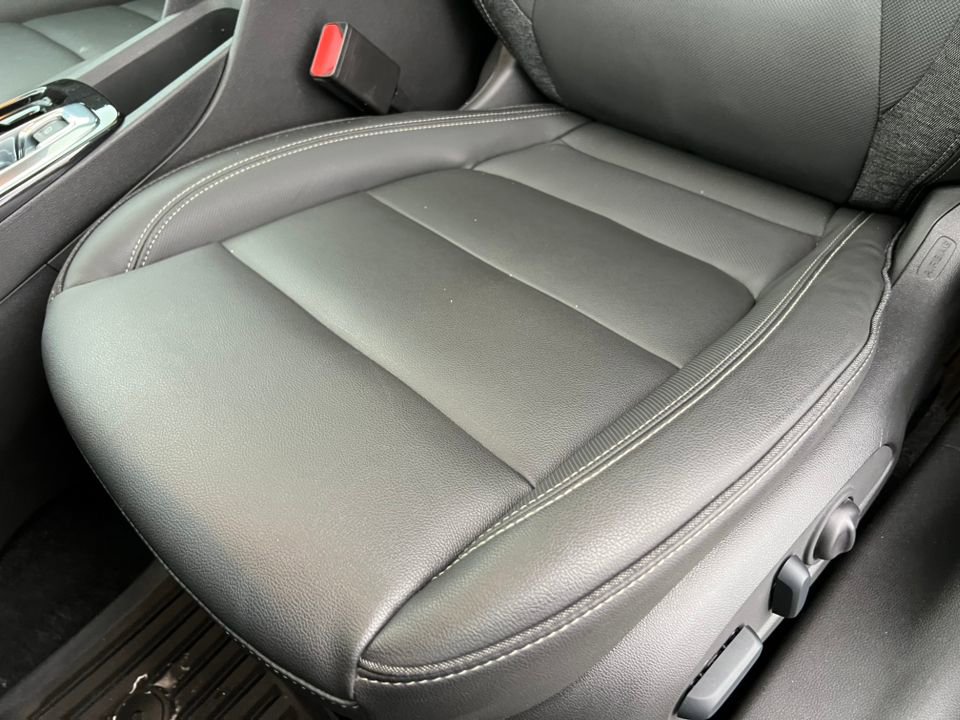 Used 2023 Chevrolet TrailBlazer ACTIV w/ Sun and Liftgate Package image 11