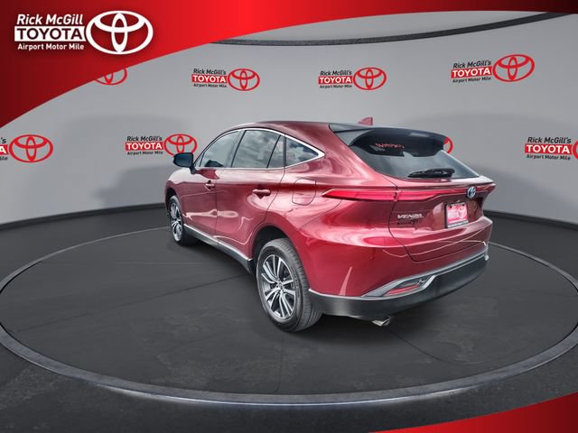 Used 2023 Toyota Venza LE AWD/4WD image 6