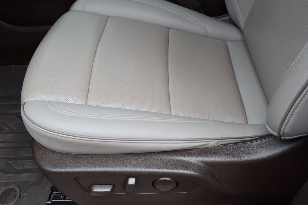 Certified 2024 GMC Yukon XL SLT w/ SLT Premium Package image 20