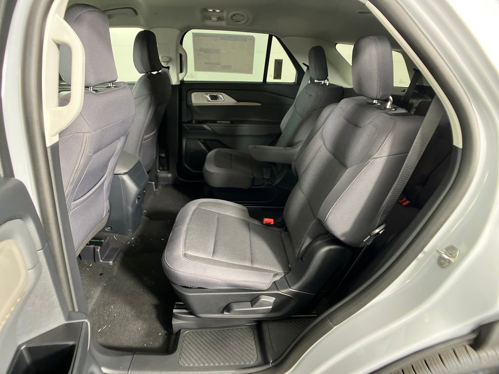 New 2026 Ford Explorer Active image 31