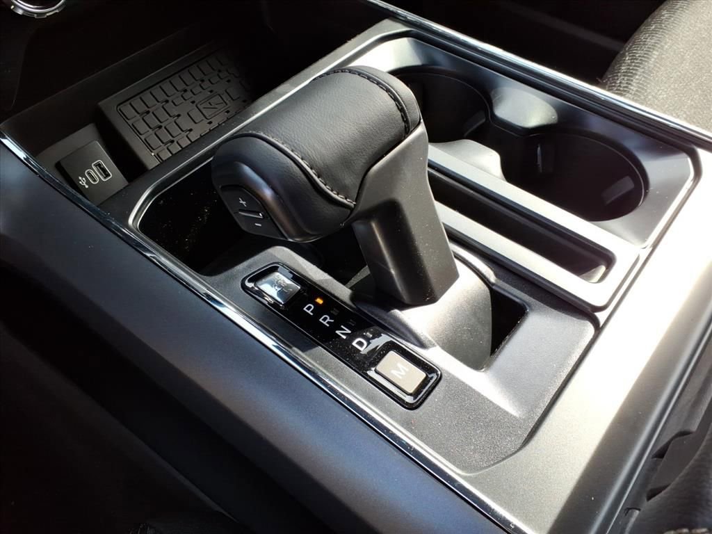 New 2026 Ford F150 XLT w/ Equipment Group 302A MID image 21