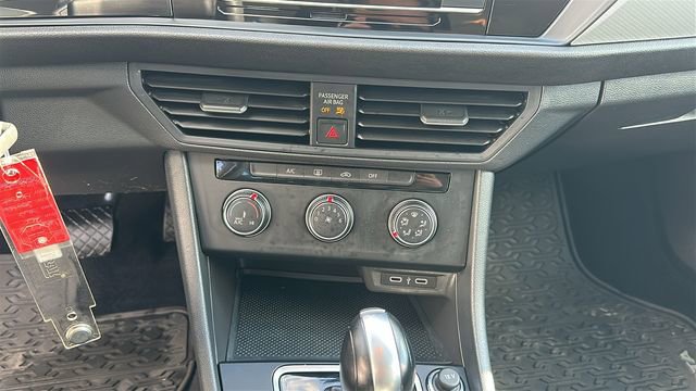 Used 2020 Volkswagen Jetta S w/ Driver Assistance Package image 12