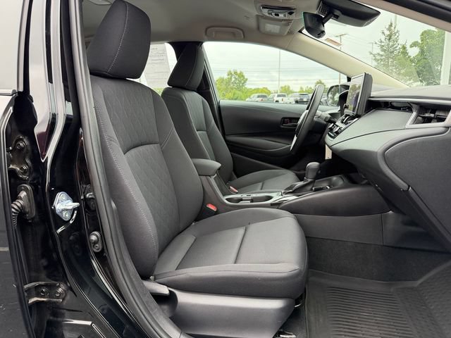 Certified 2025 Toyota Corolla LE FWD image 18
