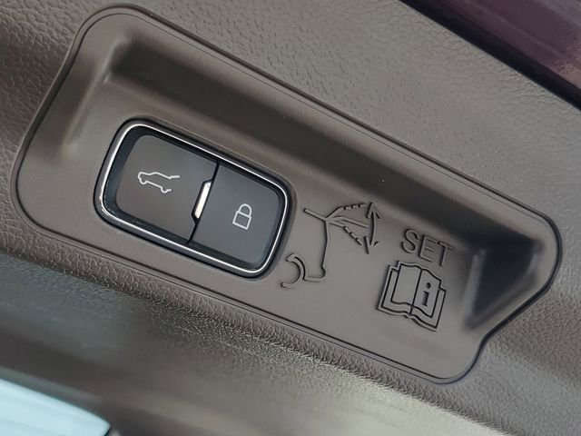 Used 2022 Ford Explorer Platinum w/ Equipment Group 601A image 31