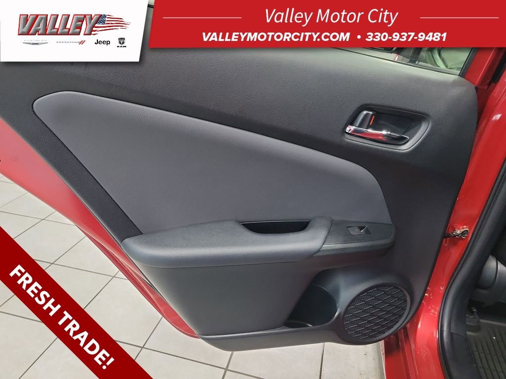 Used 2022 Toyota Prius LE image 24