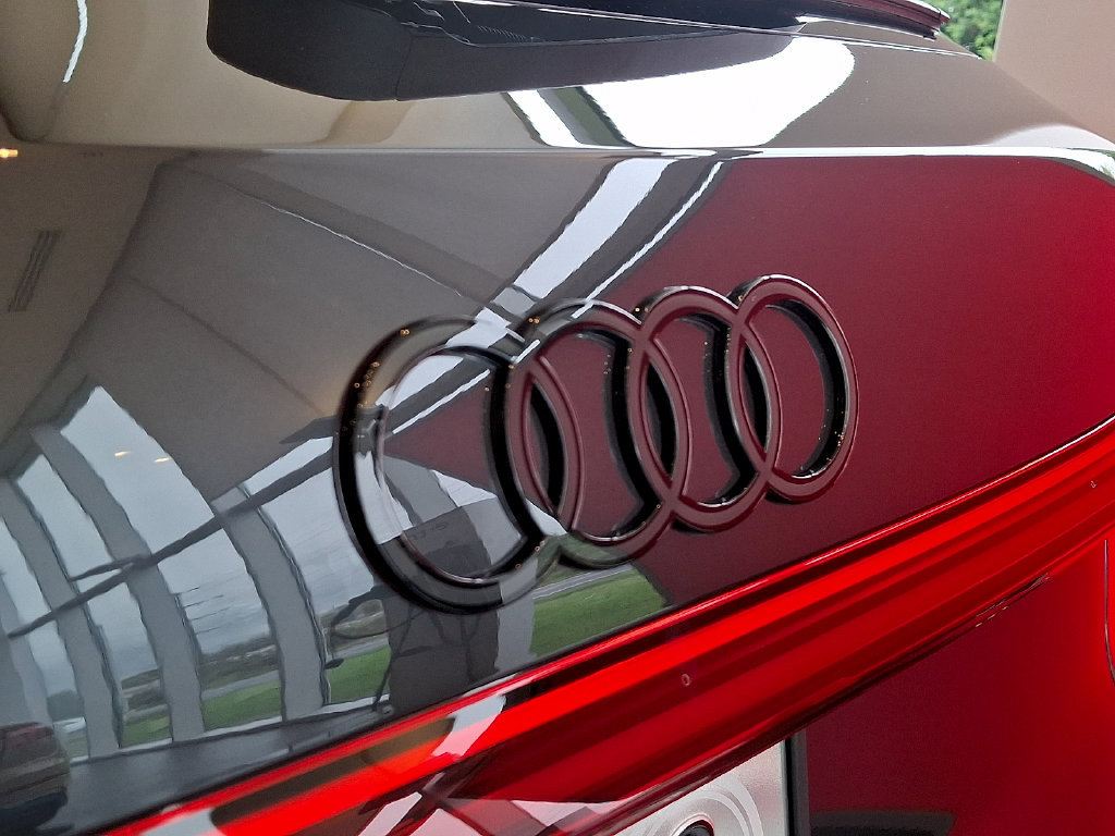 New 2026 Audi SQ5 Premium Plus AWD/4WD image 17