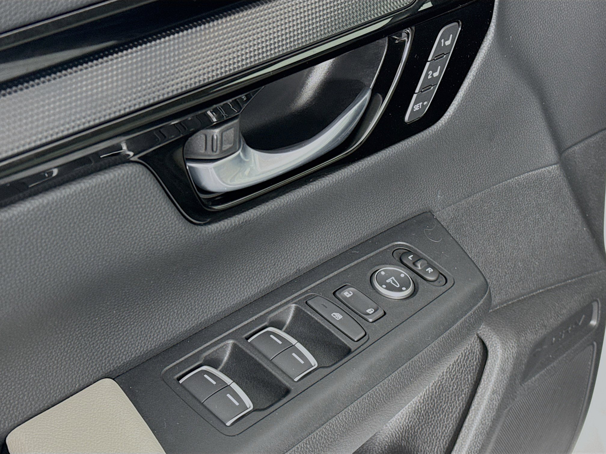 Certified 2024 Honda CR-V EX-L image 17