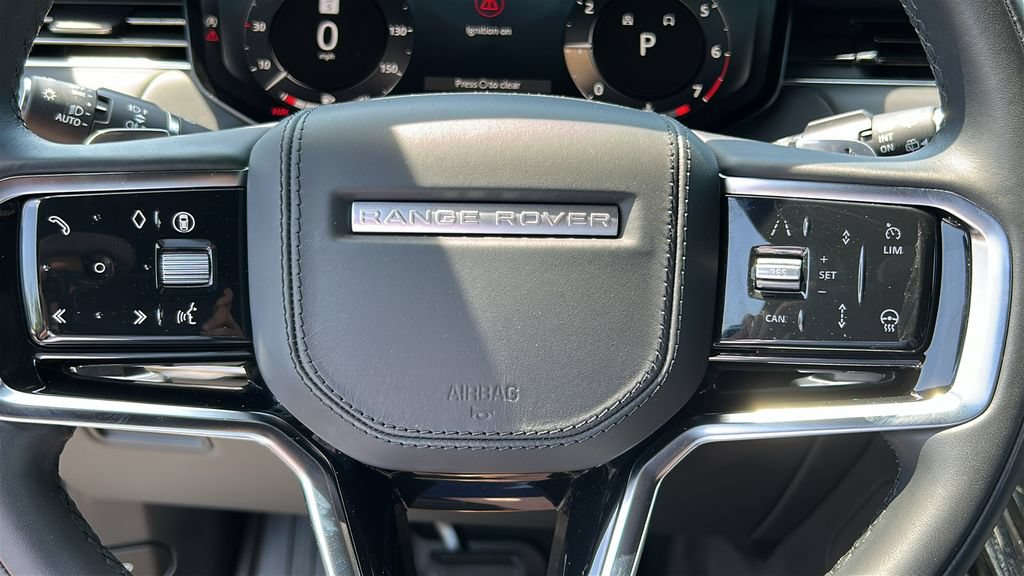 Certified 2025 Land Rover Range Rover Sport AWD/4WD image 11