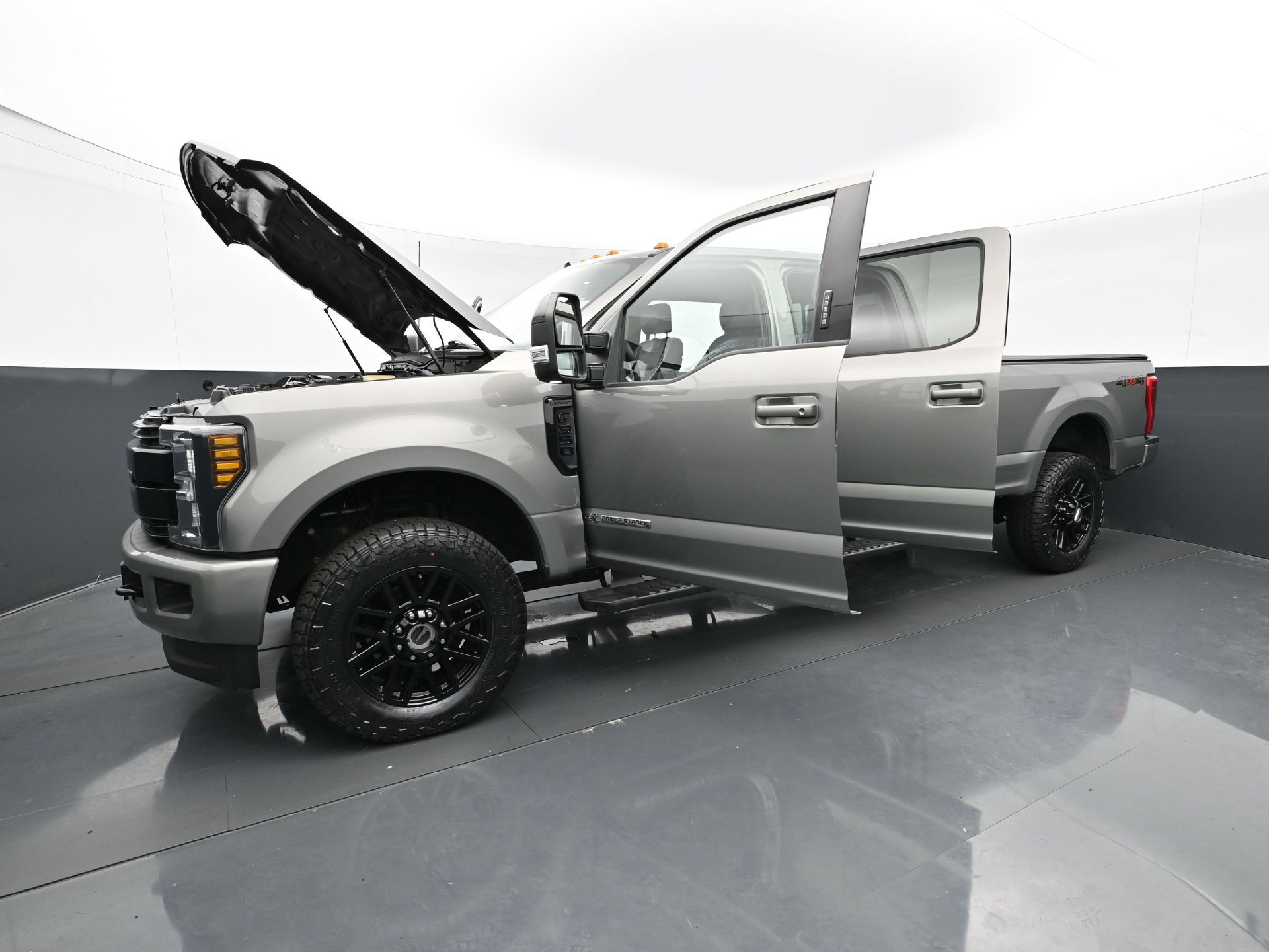 Used 2019 Ford F350 Lariat AWD/4WD image 34