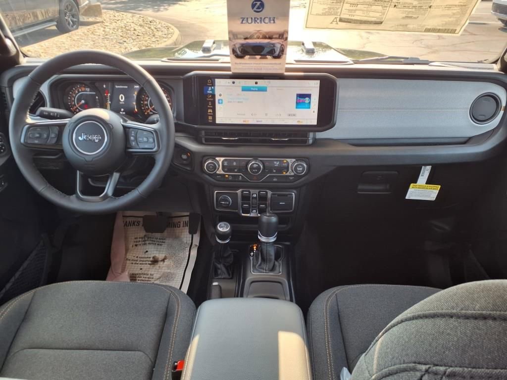 New 2025 Jeep Gladiator Sport image 9